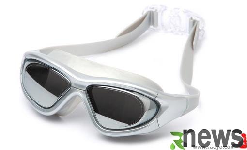 Must-learn anti-fog tips for swimming goggles