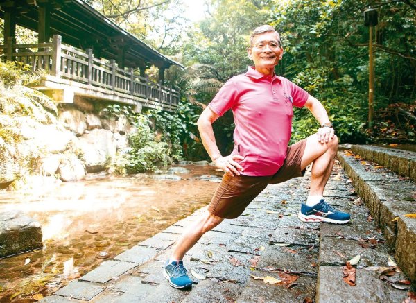 Cooking life experience on hiking islands! Jian Wenren: Walking is the best epidemic prevention exercise, and teach you how to cultivate 3 good habits to walk