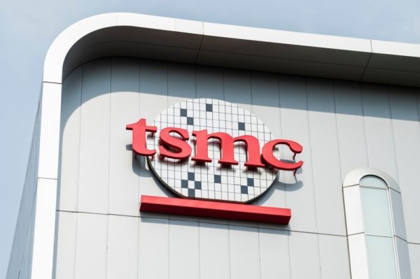 Transfer the Taiwan Electric Network to post heroic posts to solve the problem of silicon intermediary layer and loading plate heat dissipation with 12-inch SiC